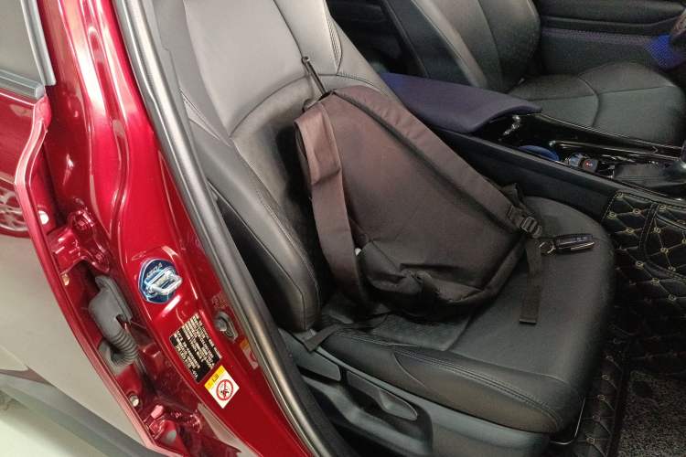 Used Toyota IZOA 2018 2.0L Yichi Version China VI Standard Right Front Seat