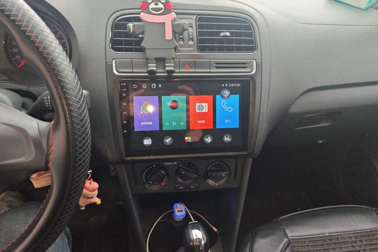 Used Volkswagen Polo 2016 1.4L Automatic Trendy Model Audio And AC Panel