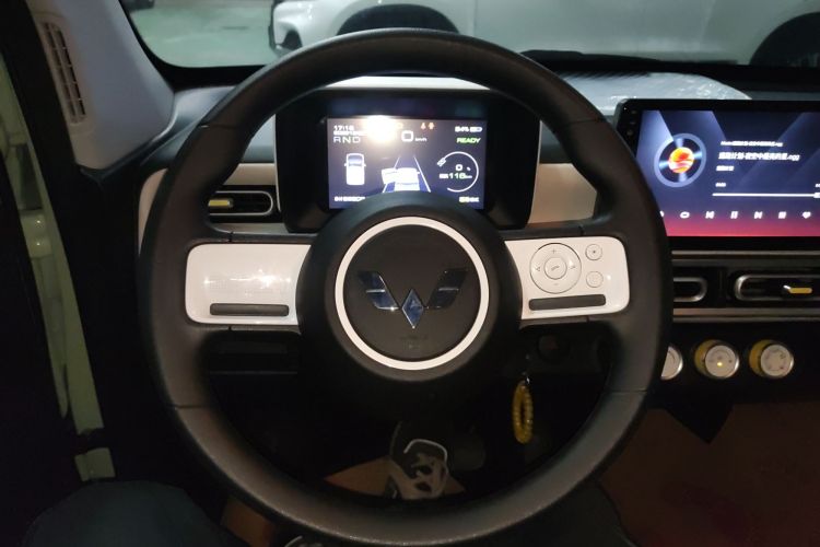 Used Wuling Hongguang MINIEV 2024 3rd Generation 215km Youth Edition
