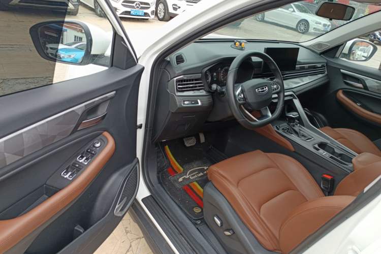 Used Geely Auto Vision X6 2021 PRO 1.4T Automatic Prestige Model Driver Seat