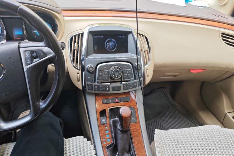 Used Buick LaCrosse 2011 2.4L SIDI Haoya Edition