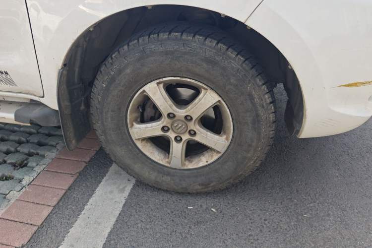 Used Foton Tunland 2017 2.8T E3 Diesel Two-Wheel Drive Extended Comfort Version BJ493ZLQ4