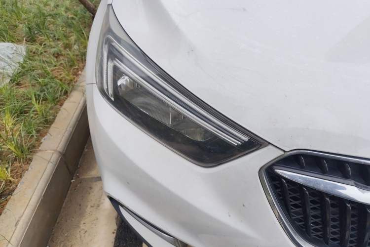 Used Buick Encore 2016 18T Automatic Two-Wheel Drive Urban Leading Edition