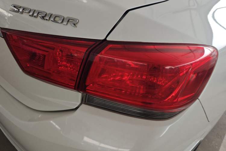 Used Honda Spirior 2017 2.0L Classic Edition
