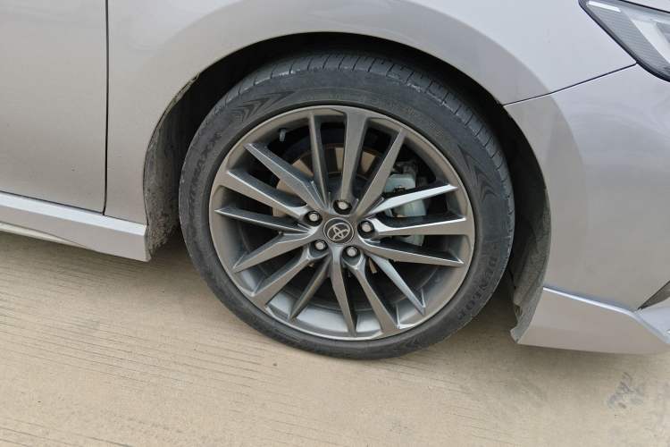 Used Toyota Camry 2024 Dual-Motor 2.0 HXS Sport Plus Edition Right Front Wheel Hub