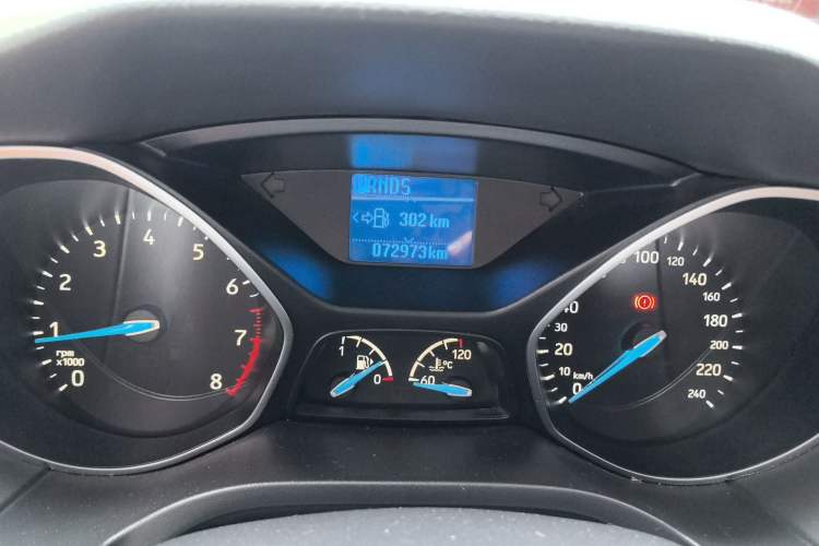 Used Ford Focus 2017 Hatchback 1.6L Automatic Fashion Edition Smart Drive Version
