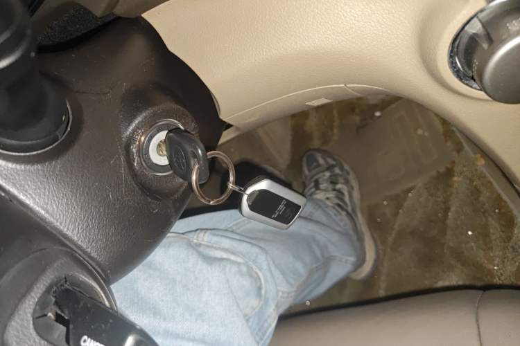 Used Toyota Highlander 2011 2.7L Two-Wheel Drive 7-Seater Luxury Edition
