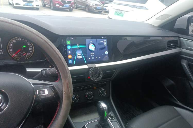 Used Volkswagen Lavida 2019 1.5L Automatic Comfort Edition China VI Standard Audio And AC Panel