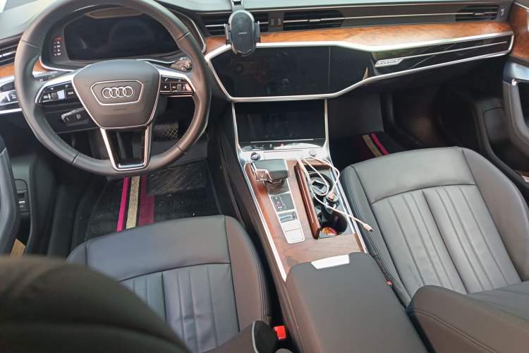 Used Audi A6 2021 allroad quattro Explorer 55 TFSI Prestige Off-Road Model