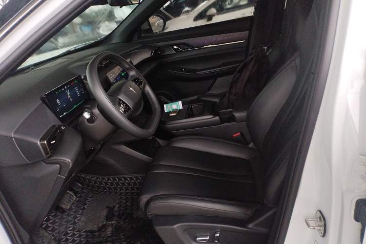 Used HEDMOS 06 2025 Model 520km
