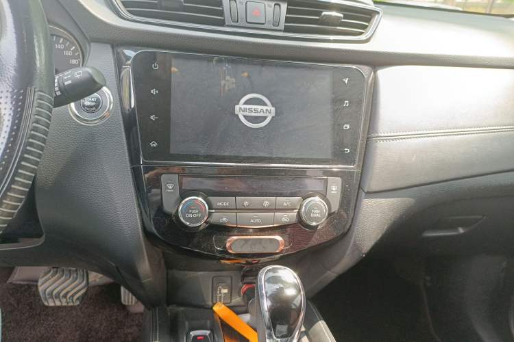 Used Nissan X-Trail 2019 2.0L CVT Smart Connect Comfort Edition 2WD