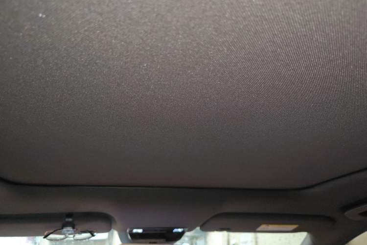 Used Dongfeng Aeolus L8 2025 Model 185KM Ideal Edition Headliner