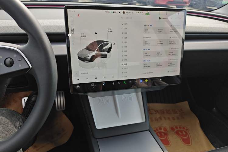 Used Tesla Model 3 2023 Rear-Wheel-Drive Version Audio And AC Panel