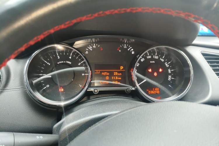 Used Peugeot 3008 2015 2.0L Automatic Classic Edition