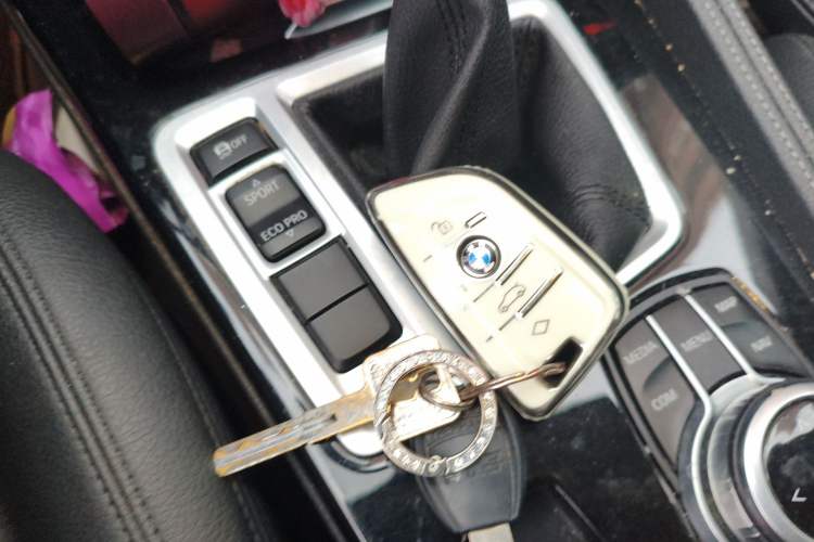 Used BMW 1 Series 2017 118i Design Package Model Vehicle Key