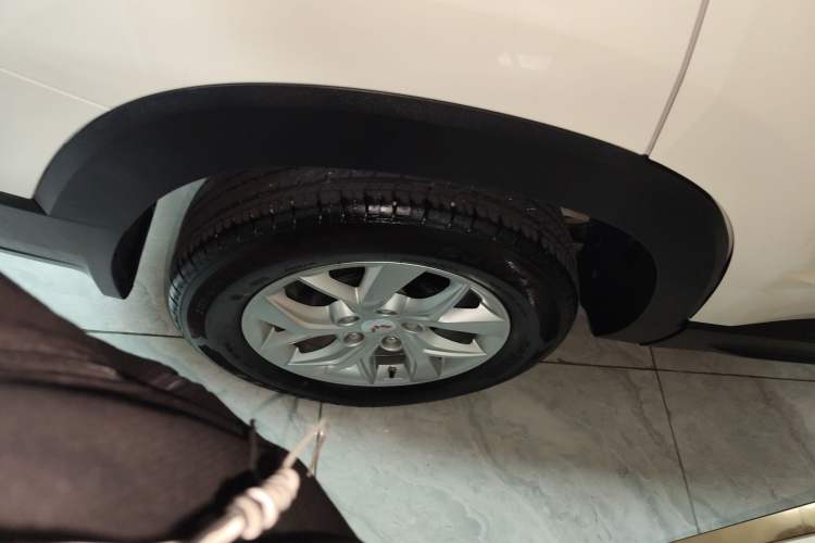 Used Wuling Hongguang S3 2019 1.5L Manual Comfort Model China VI Standard
