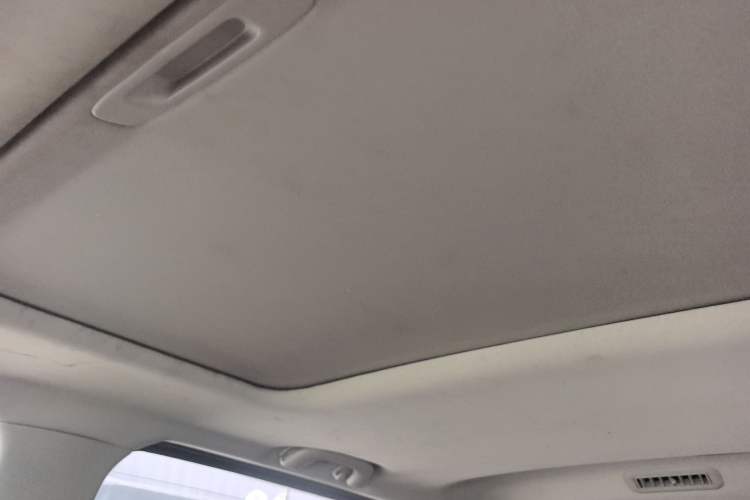 Used Wuling Hongguang S3 2018 1.5L Manual Luxury Model China V Standard