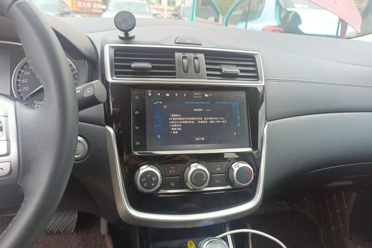 Used Nissan Tiida 2021 1.6L CVT Smart Drive Edition Audio And AC Panel