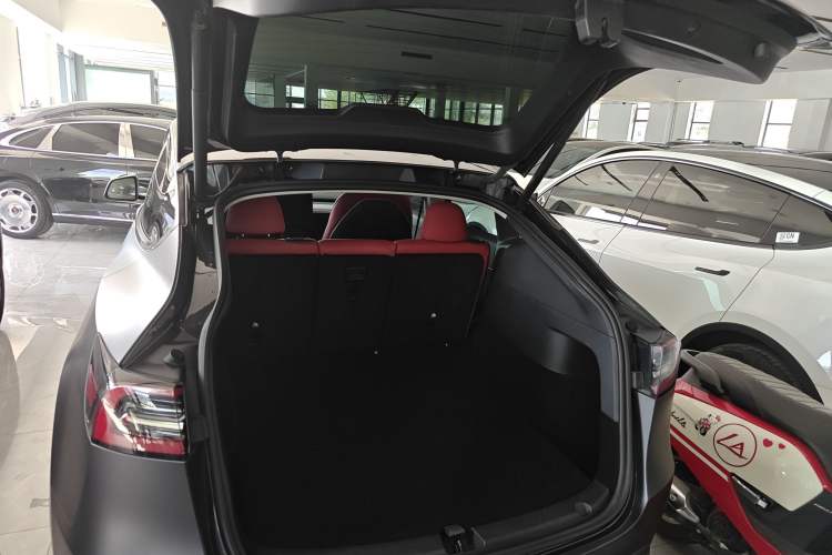 Used Tesla Model Y 2024 Rear-Wheel-Drive Version