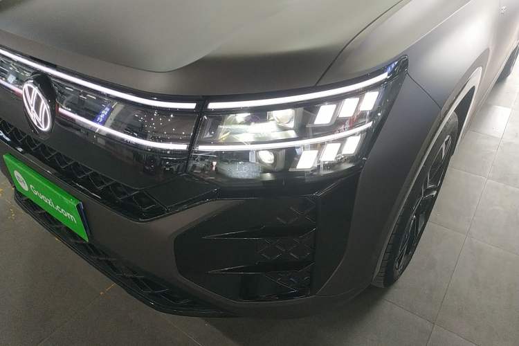 Used Volkswagen Teramont 2025 Tiguan Pro 450TSI Four-Wheel Drive Summit Edition
