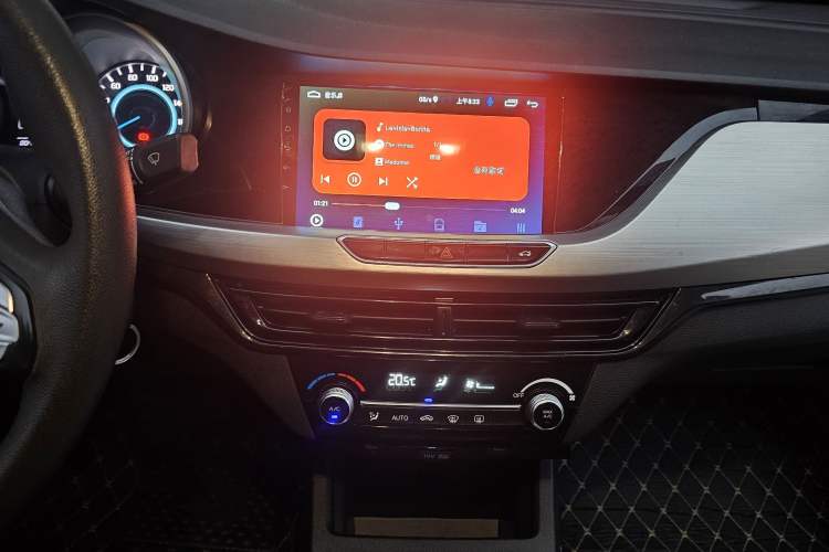 Used Changan Eado New Energy 2022 EV460 Smart Ride-Hailing Edition – Lithium Iron Phosphate
