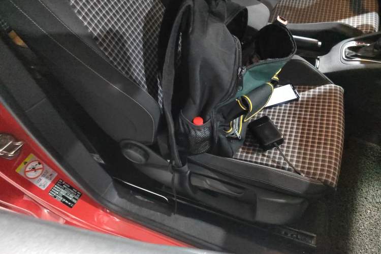 Used Volkswagen Scirocco 2015 1.4TSI Fashion Edition Right Front Seat