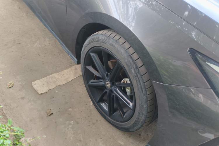 Used CHANGAN UNI-V 2022 1.5T Prestige Version
