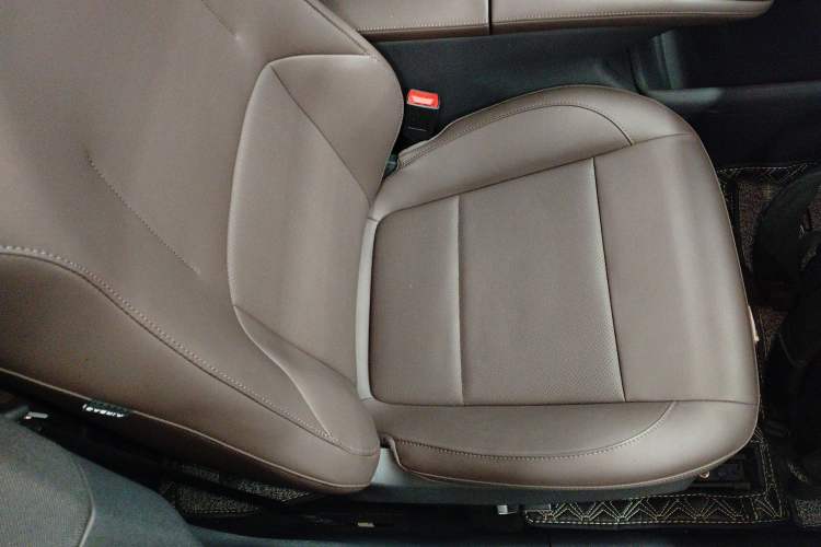 Used CHANGAN NEVO A07 2025 Blue Whale Pure Electric Version 525 Luxury Model Right Front Seat