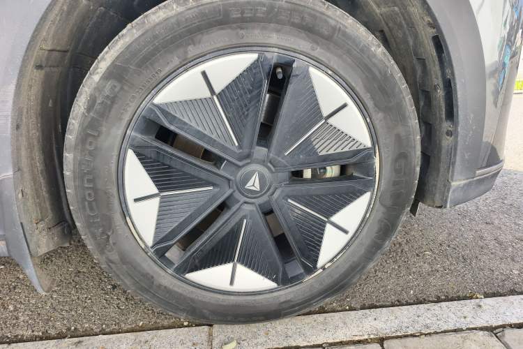 Used Deepal S07 2023 200Max Range-Extended Version