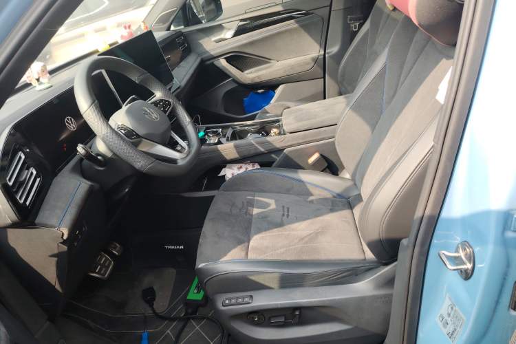 Used Volkswagen Tiguan L 2024 PRO 380TSI Four-Wheel Drive R-Line Prestige Edition
