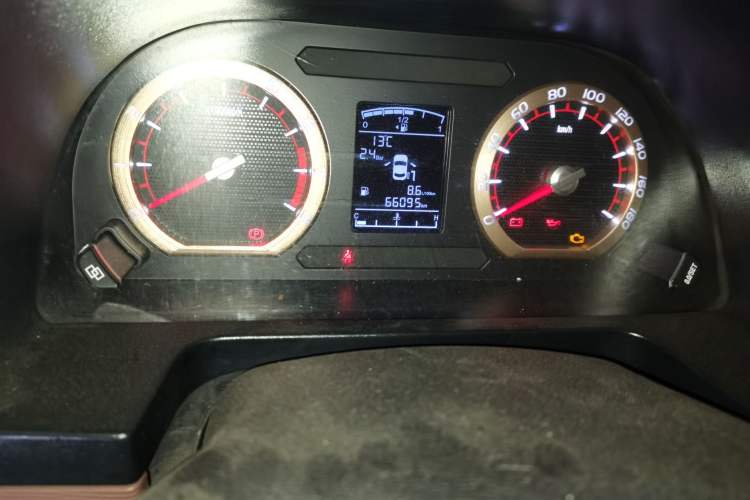 Used FORTHING Lingzhi 2019 M5L 1.6L 7-Seater Standard Model China VI