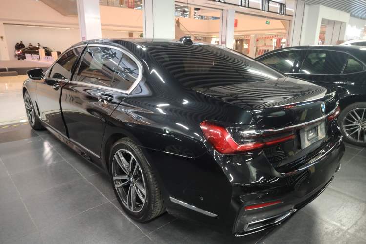 Used BMW 7 Series 2021 730Li M Sport Package