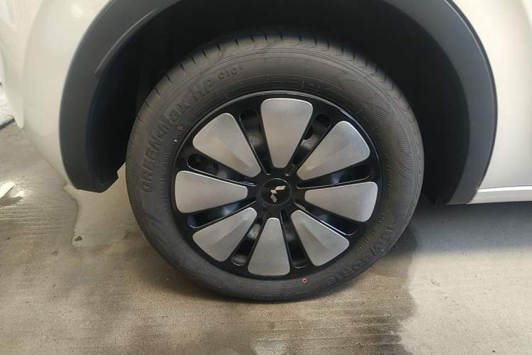 Used Wuling Bingo 2023 333 km Lingxi Connected+ Version