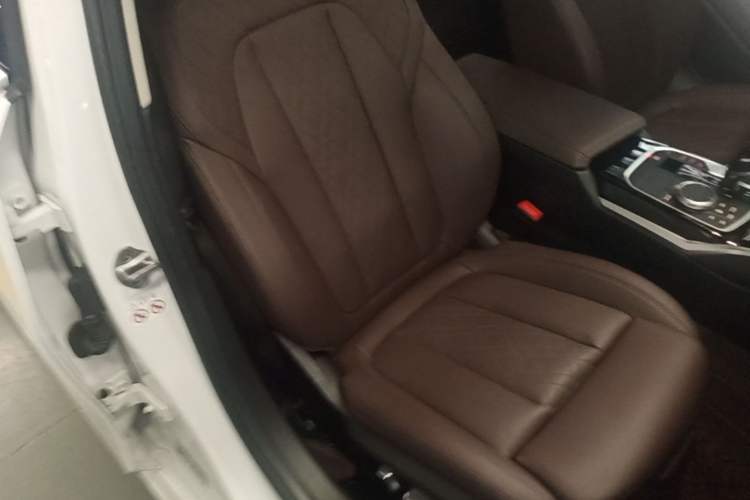 Used BMW 3 Series 2022 Restyled 320Li M Sport Package
