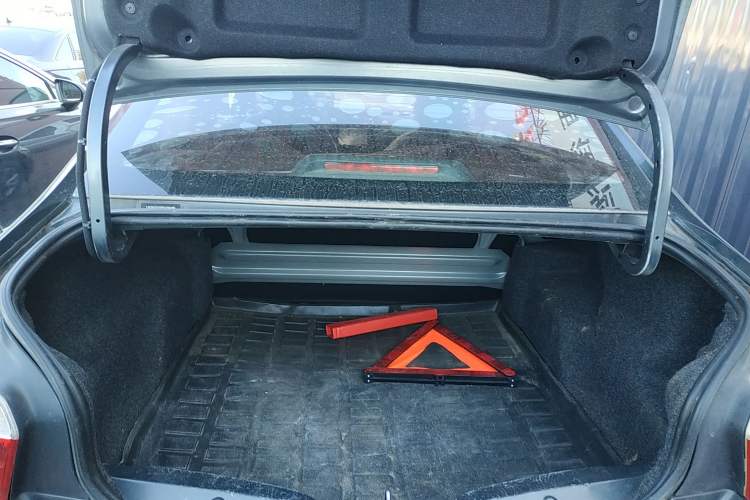 Used Citroen Elysee 2014 1.6L Manual Fashion Edition