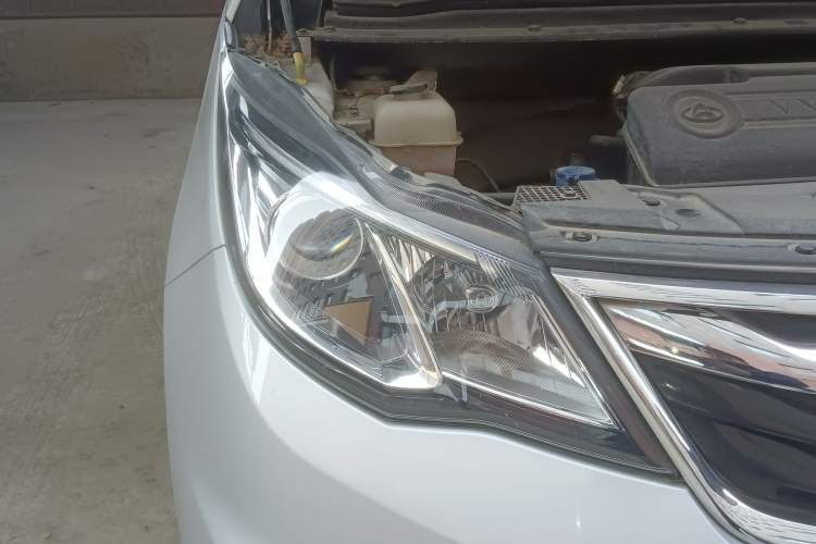 Used CHANGAN KAICHENG Oushang A600 2016 1.5L Manual Luxury 7-Seater
