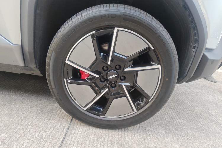 Used Formula Leopard Titanium 3 2025 501KM All-Wheel Drive Intelligent Driving Ultra Version