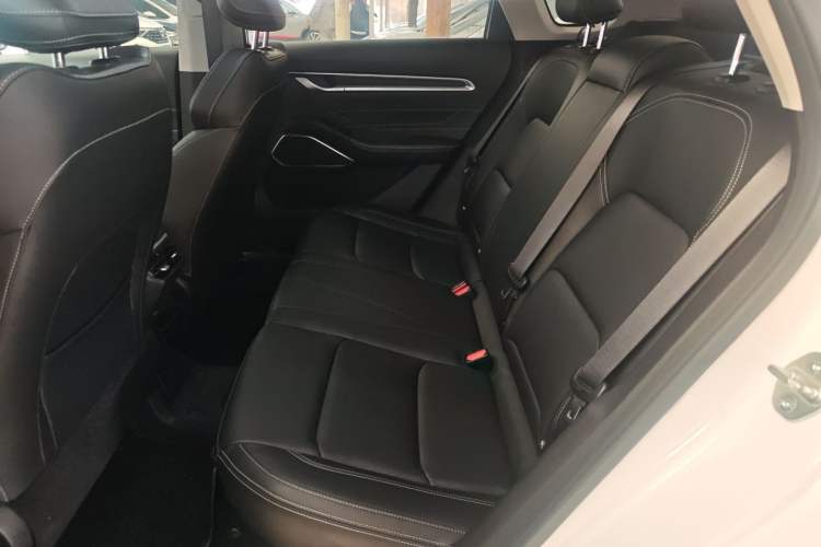 Used Geely Auto Emgrand 2022 4th Generation 1.5L CVT Luxury Model
