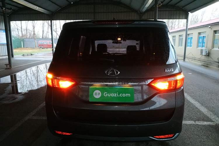 Used CHANGAN KAICHENG Oushang A600 2016 1.5L Manual Luxury 7-Seater Rear