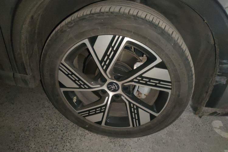 Used BYD Song Pro New Energy 2023 Champion Edition DM-i 110KM Excellence Model
