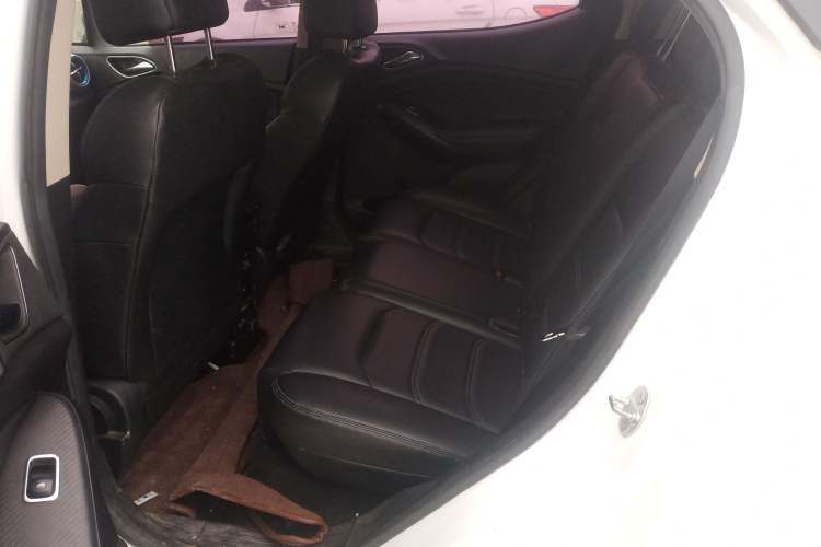 Used BYD Yuan New Energy 2018 EV360 Smart Connect Cool Edition Left Rear Seat