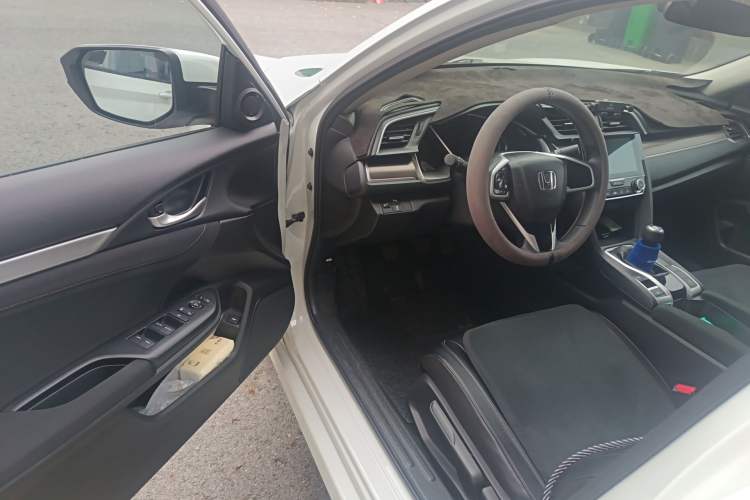Used Honda Civic 2019 220TURBO Manual Jinkong Edition China VI Driver Seat