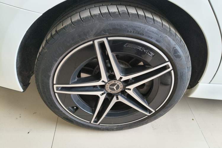 Used Mercedes-Benz C-Class 2025 C 260 L Obsidian Night Sport Edition
