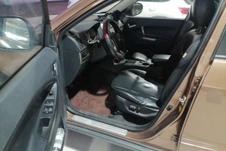 Used Geely Auto GX7 2013 2.0L Automatic Prestige Edition
