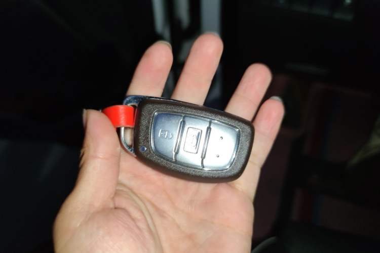 Used Hyundai Tucson 2020 280TGDi Dual-Clutch Two-Wheel Drive Fashion Edition China V Standard Vehicle Key