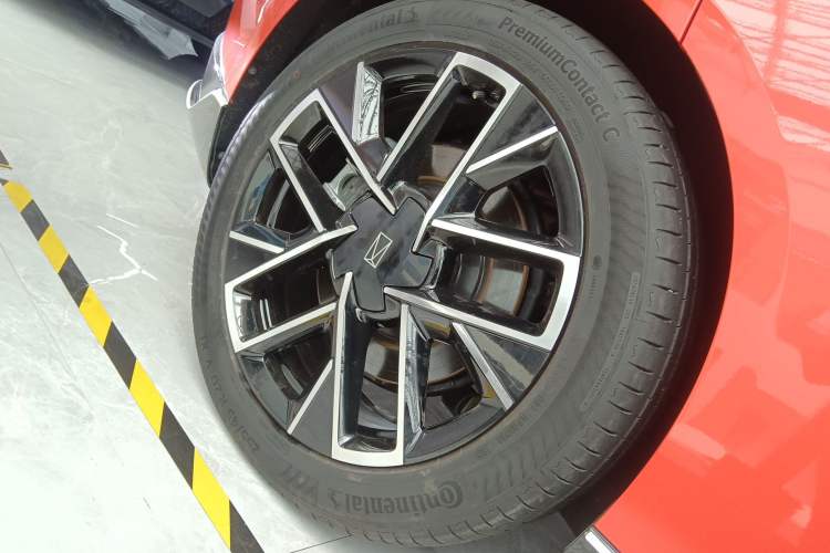 Used Avatr 06 2025 Pro Range-Extended Edition
