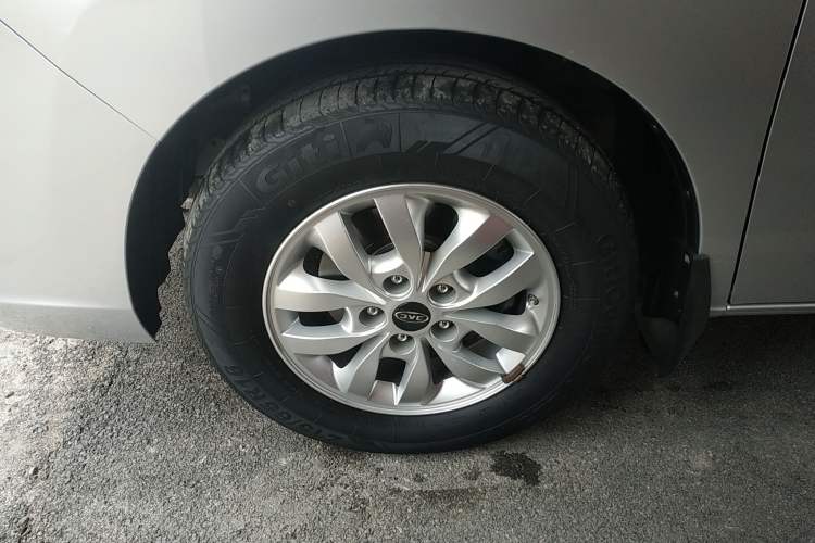 Used JAC Refine M4 2022 2.0 TGDI Automatic Business Edition
