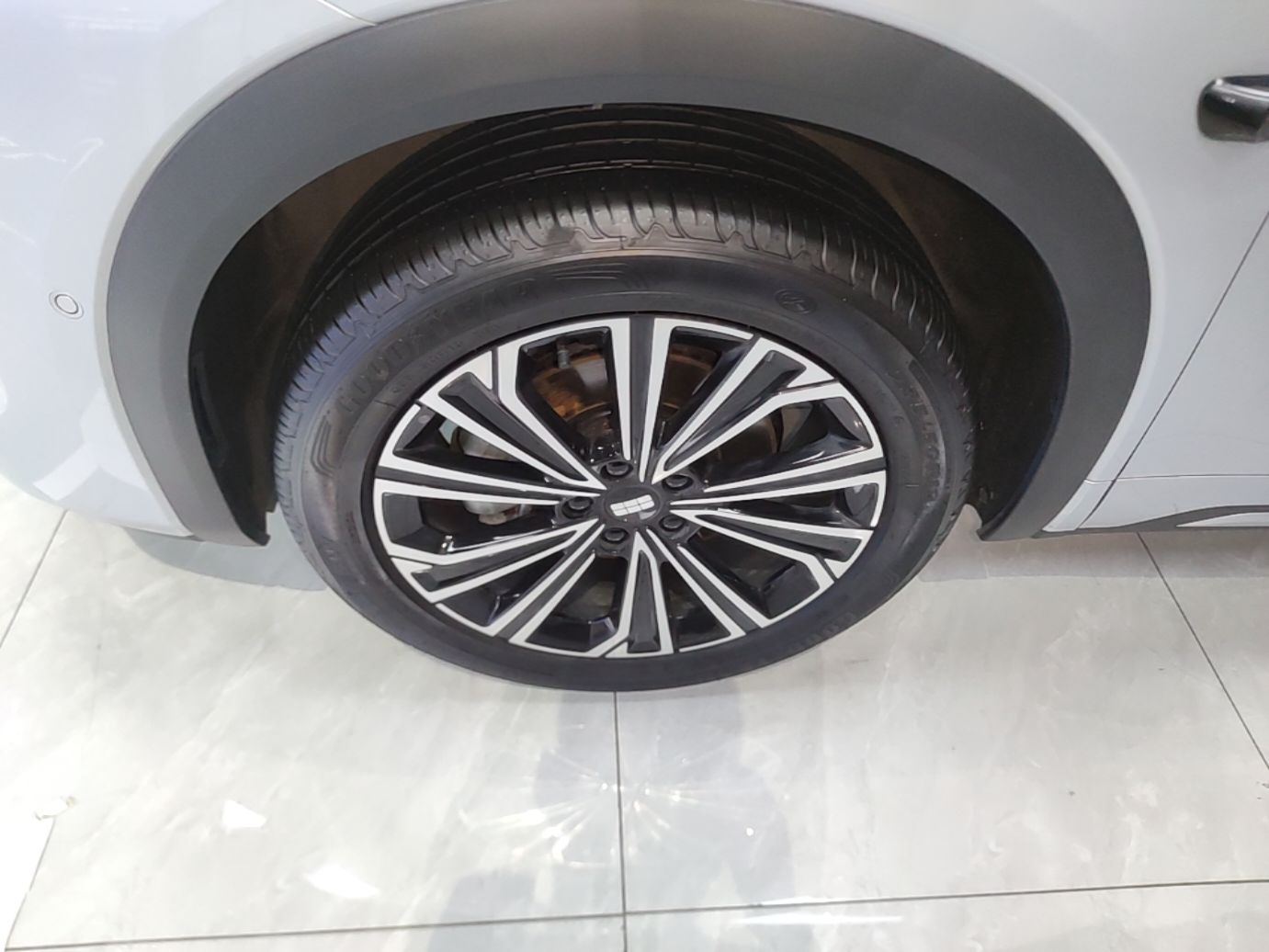 Geely Galaxy Xingjian 7 EM-i 2026 Model 135km Starship Version — снимка 10
