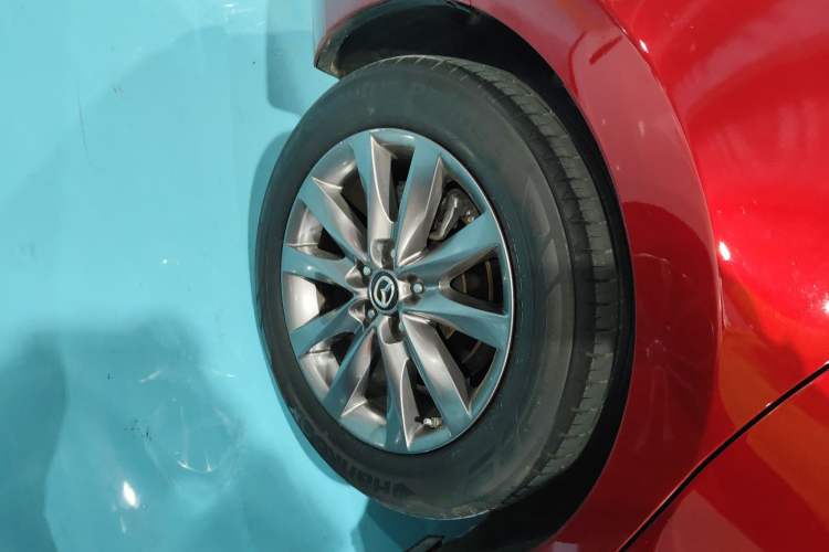 Used Mazda Atenza 2021 2.0L Blue Sky Luxury Edition