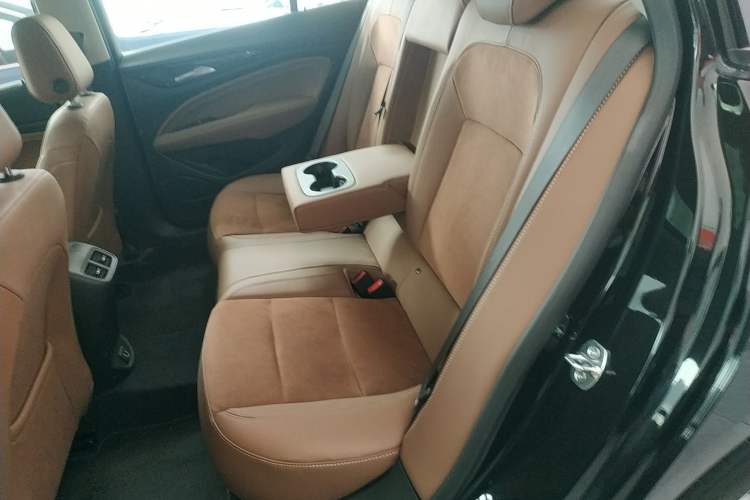 Used Buick Regal 2024 28T Luxury Edition
